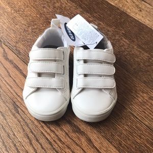 NWT Off White Velcro closure Toddler Shoes